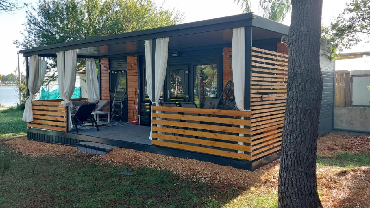 Sak Mobile Home Privlaka Привлака Екстер'єр фото